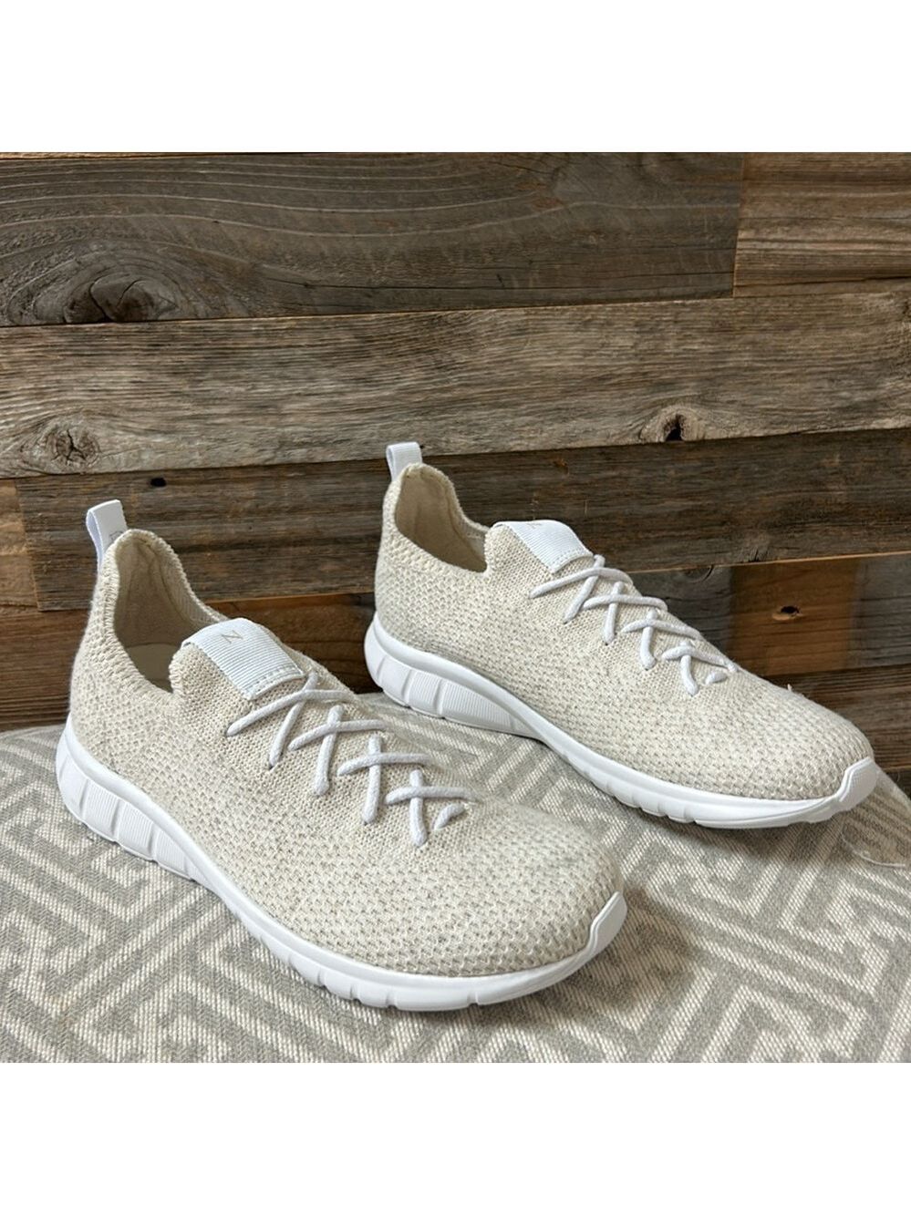 Nisolo Athleisure Eco-Knit Sneaker in Linen Size 8 NWOB